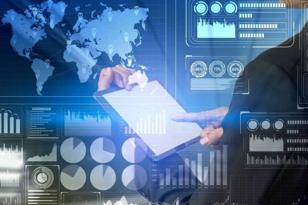 Ứng dụng công nghệ trong phân tích hành vi khách hàng