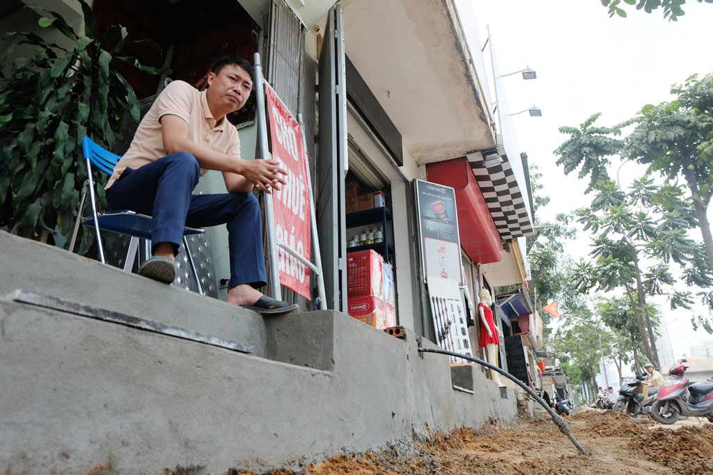 Xây bậc tam cấp lấn đất có bị xử phạt không